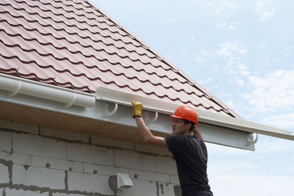 Rain Gutter Repair in Duluth