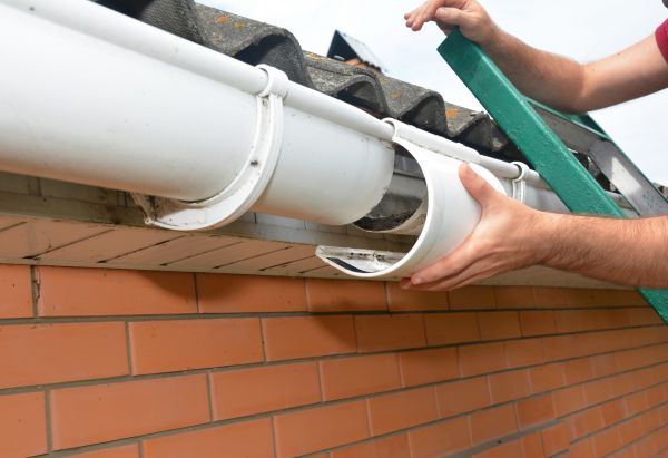 Gutter Seam Repair in Duluth