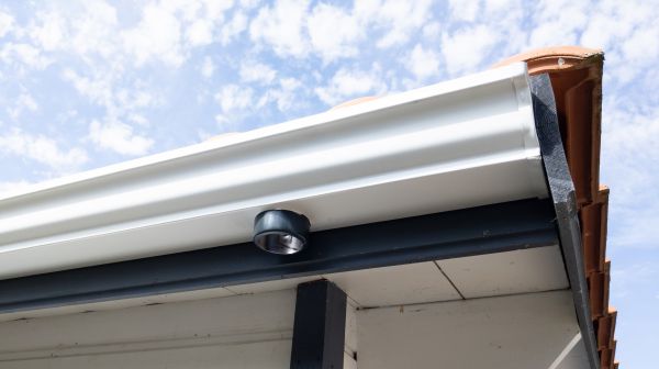 Seamless Gutters Installation in Duluth