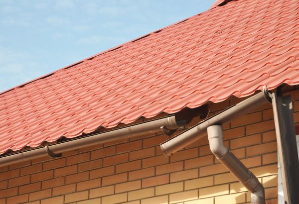 Loose Gutter Repair in Duluth