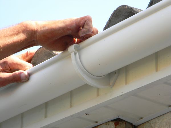 Plastic Gutter Repair in Duluth